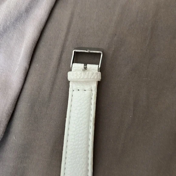 EUC White Leather Rose Gold Watch - Picture 4 of 6